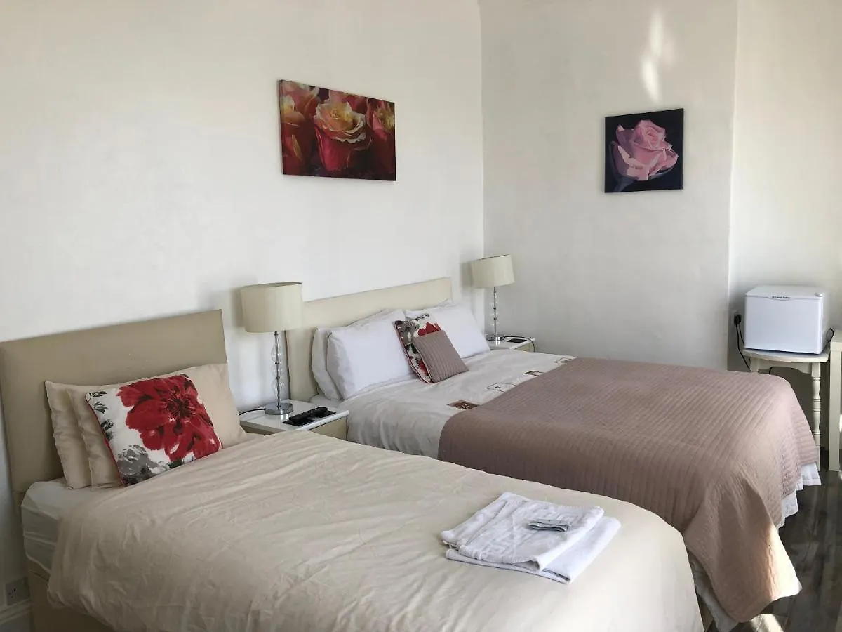 Admiral Guest House Scarborough Bed & Breakfast